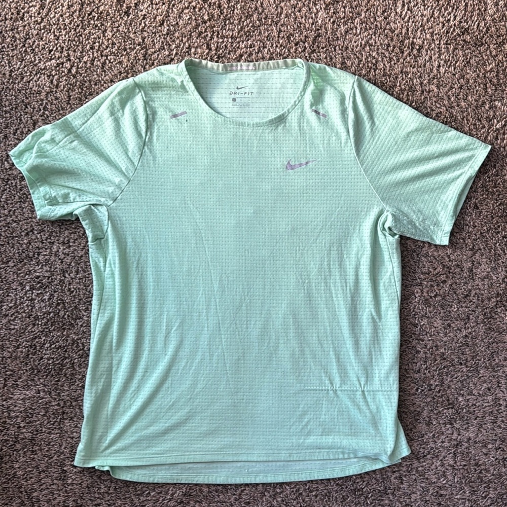 Nike DRI-Fit Athletic Shirt Light Green​